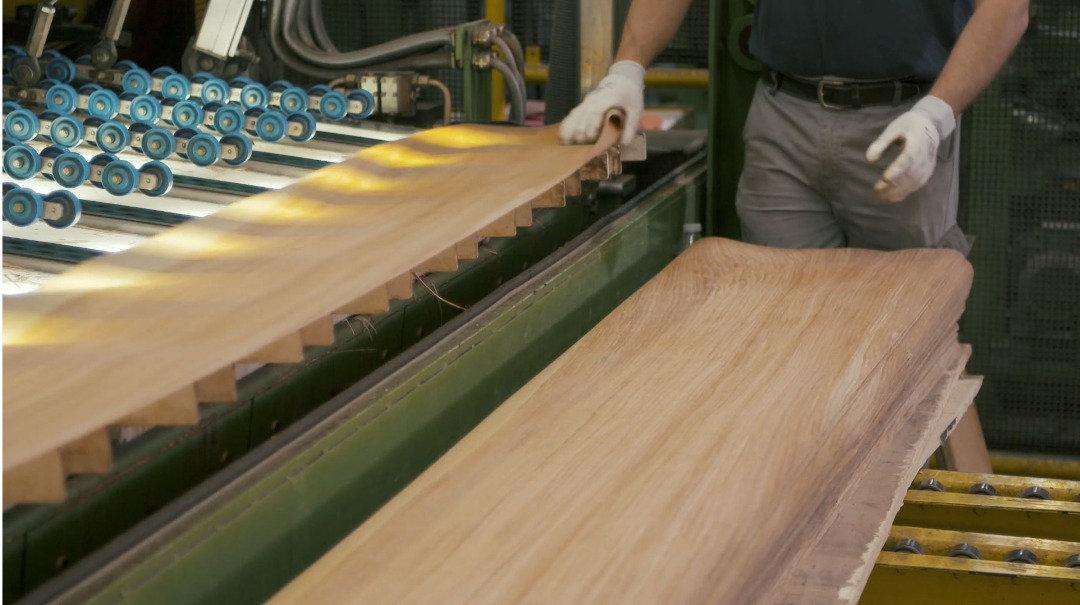 پنل های چوب سخت با روکش چوب طبیعی(Veneer)